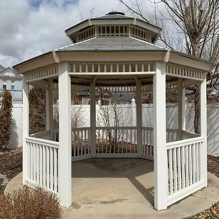 Bed and Breakfast Edgar Olin House (Adults Only) Pueblo Exterior foto